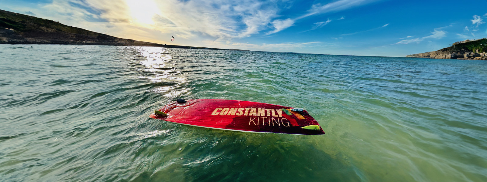Constantly Kiting - Banner Background 003